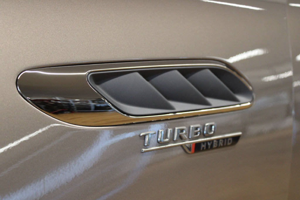 MERCEDES-BENZ E 53 AMG Hybrid 4Matic+ - 16