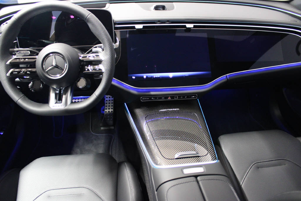 MERCEDES-BENZ E 53 AMG Hybrid 4Matic+ - 9