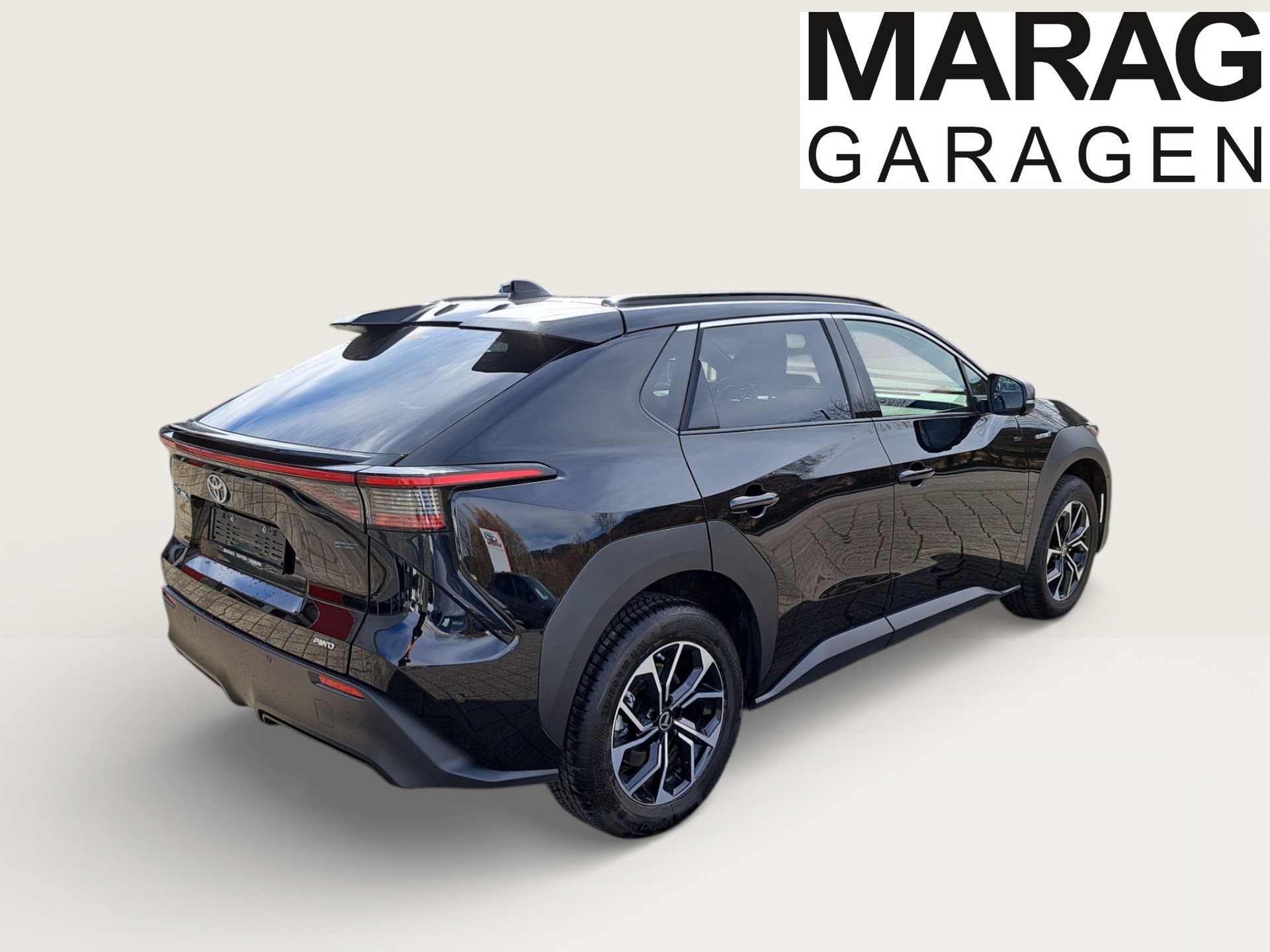 TOYOTA bZ4X Premium 71,4 kWh 4WD - 9