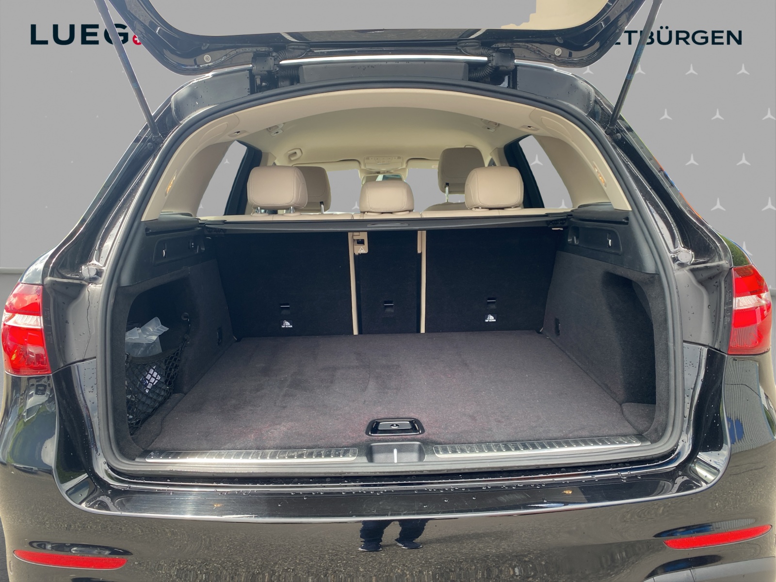 MERCEDES-BENZ GLC 250 d AMG Line 4Matic 9G-Tronic - 14
