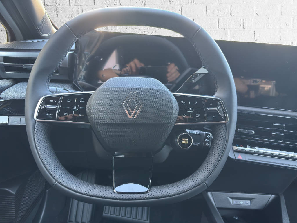 RENAULT Clio 1.8 E-Tech techno - 9