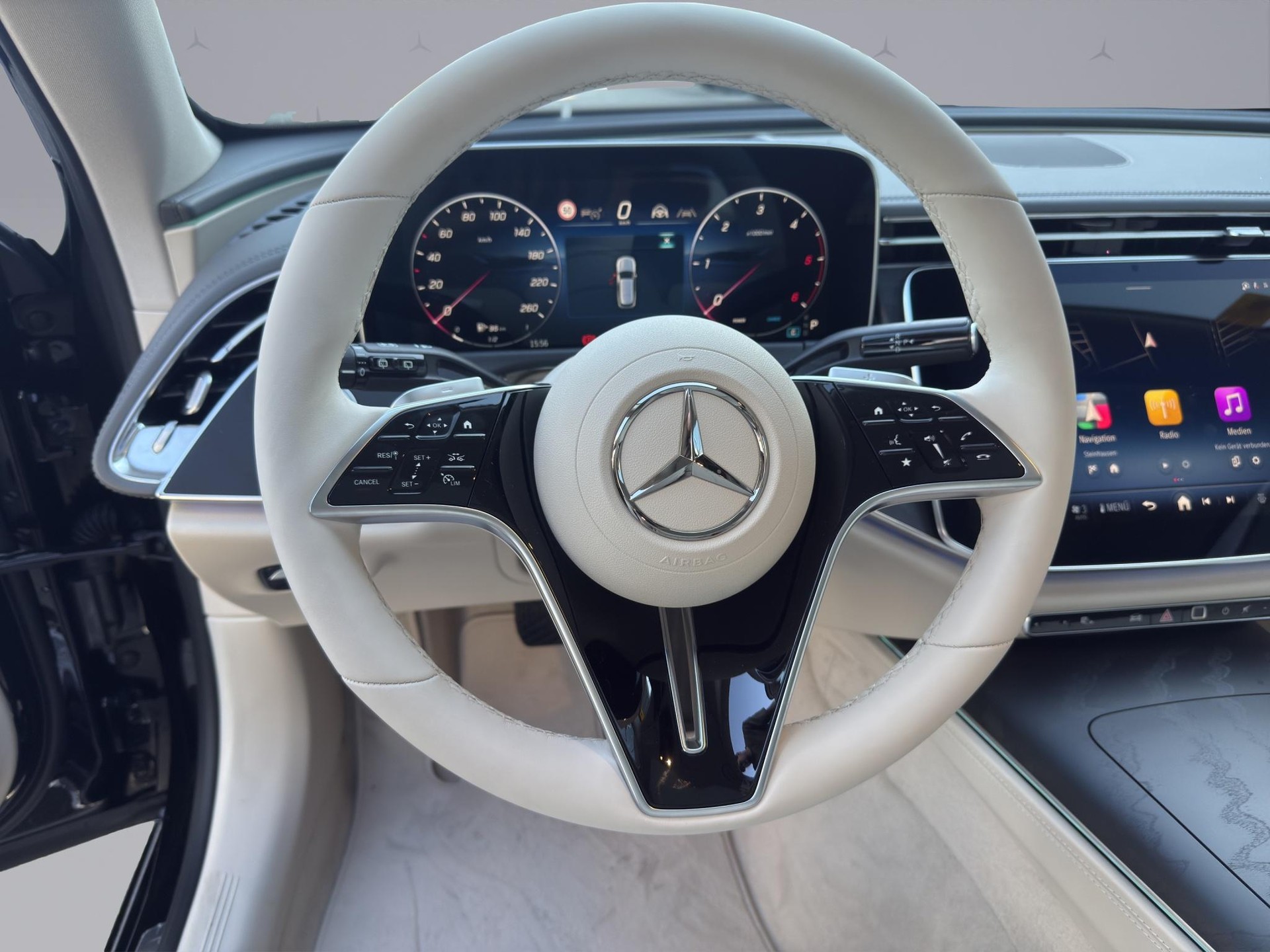 MERCEDES-BENZ E 220 d Exclusive 4matic Kombi - 12
