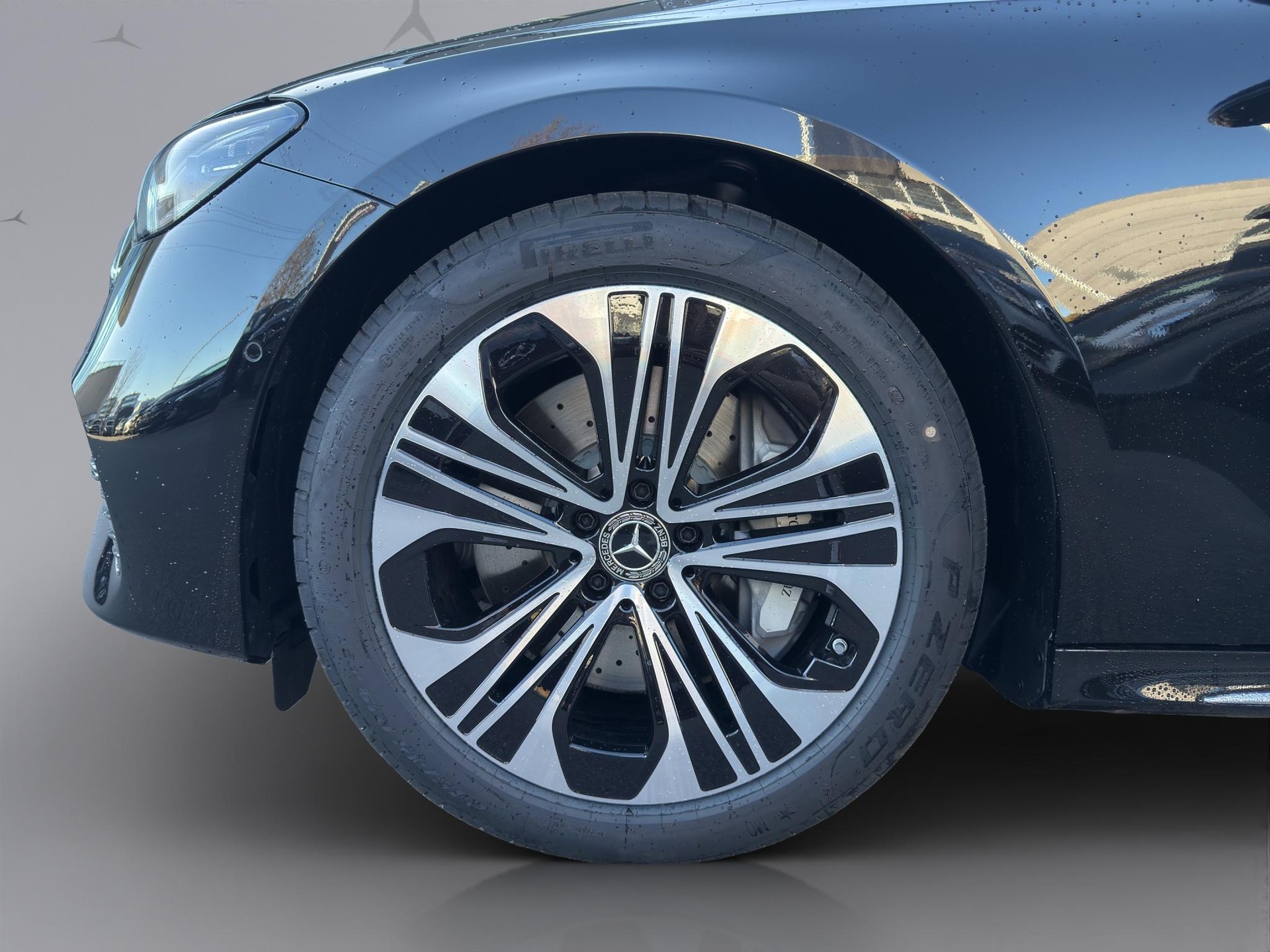 MERCEDES-BENZ E 220 d Exclusive 4matic Kombi - 3