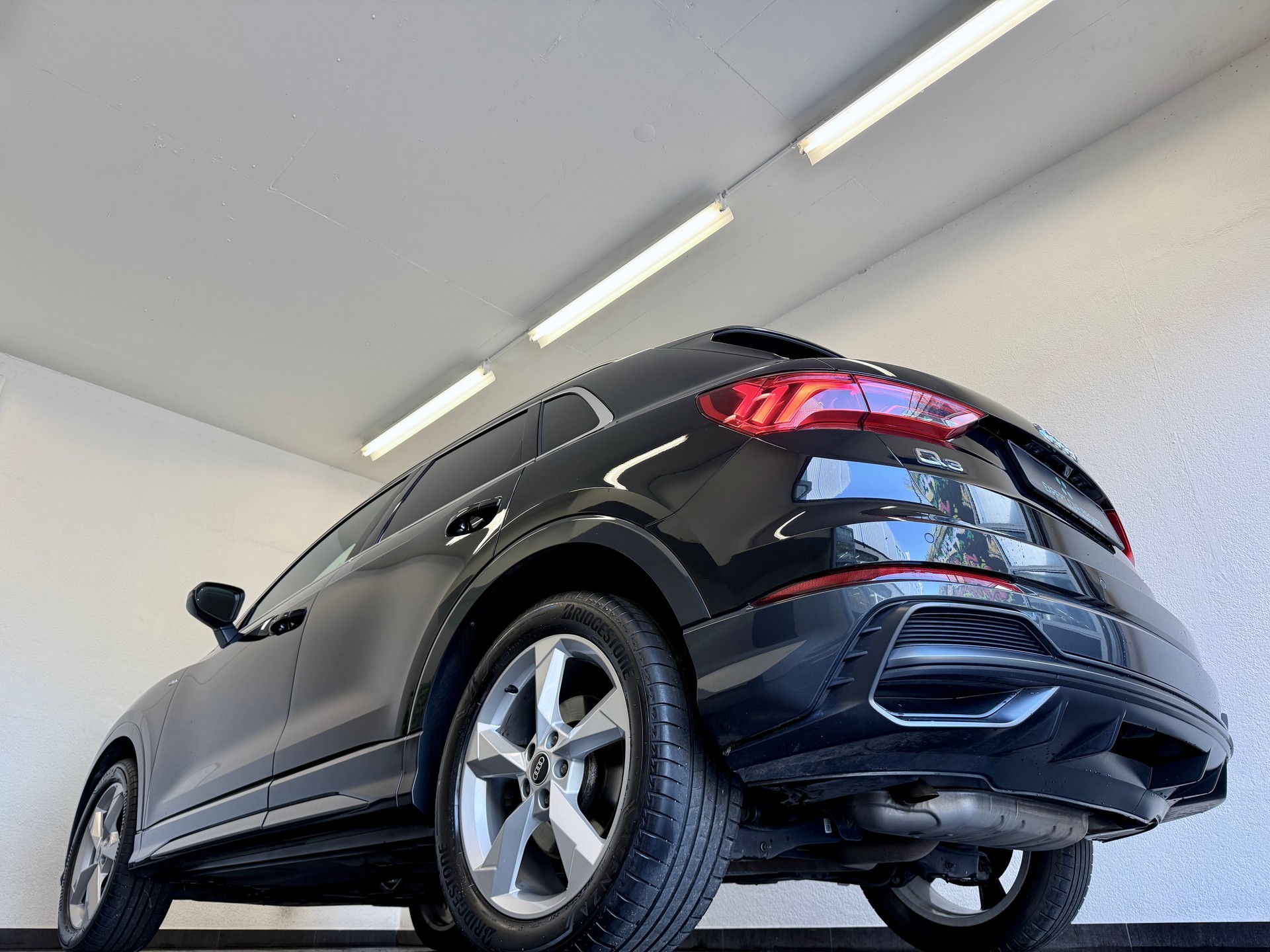 AUDI Q3 45 TFSI S line quattro S-tronic - 11