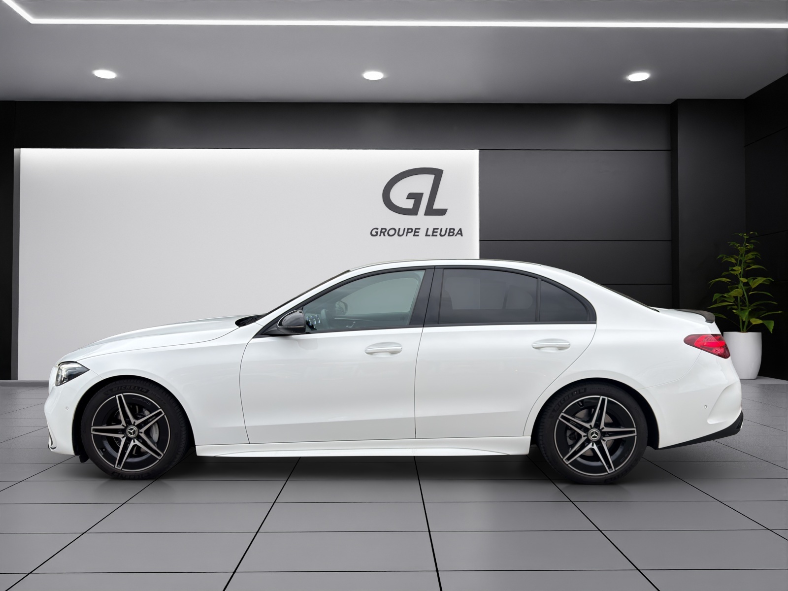 MERCEDES-BENZ C 200 4M AMG Line - 3