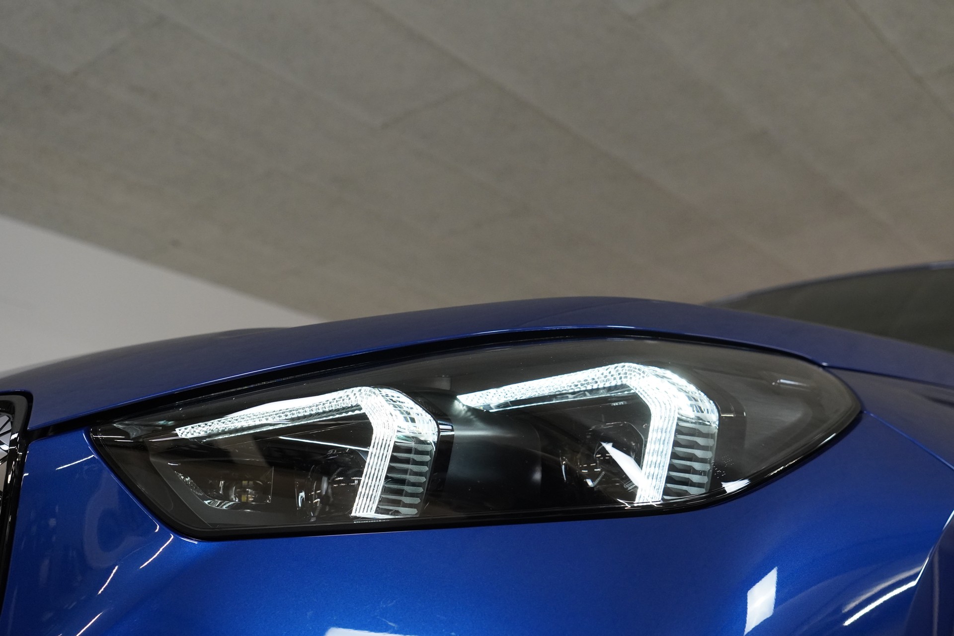 BMW iX1 xDrive 30 M Sport Pro - 10
