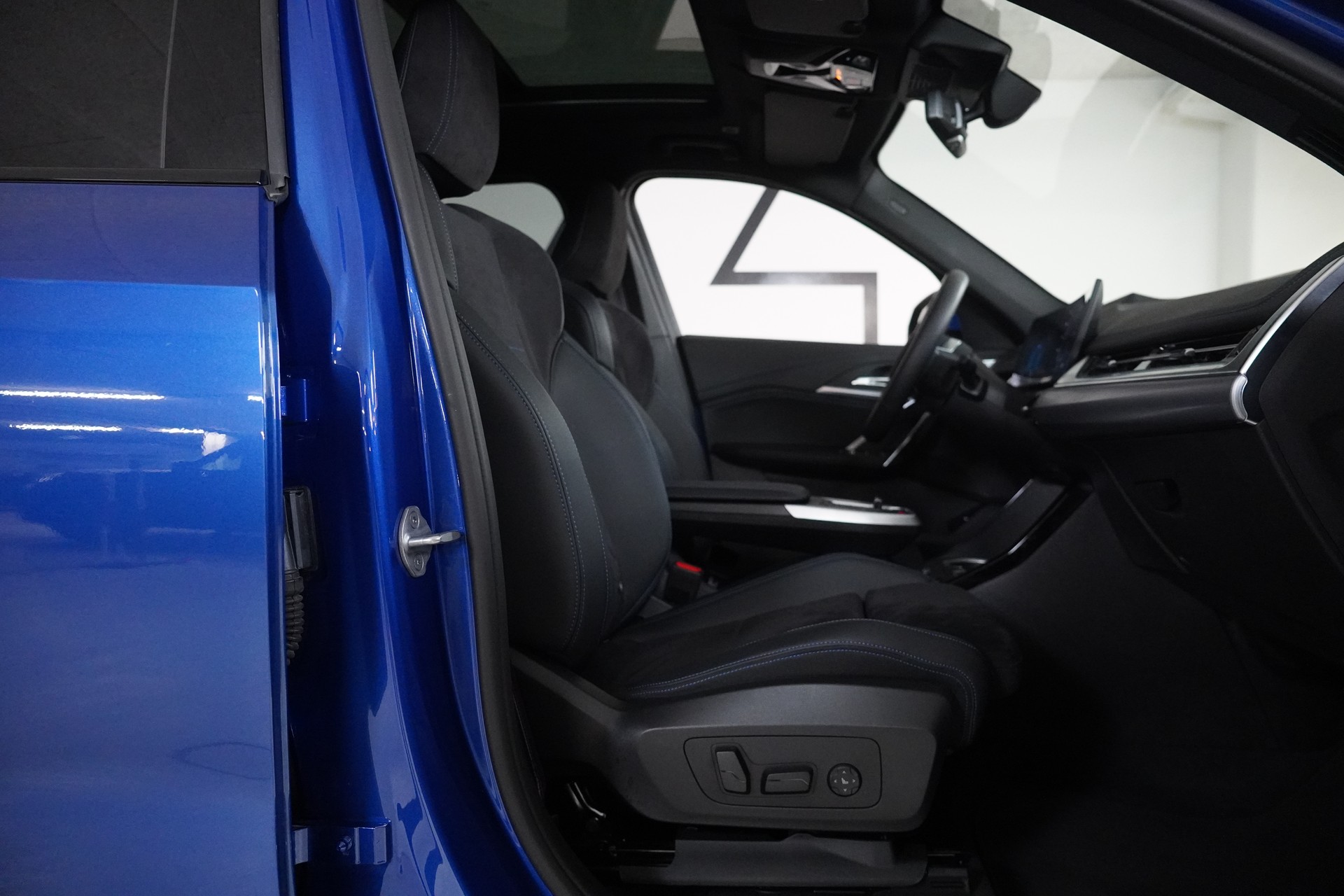 BMW iX1 xDrive 30 M Sport Pro - 15