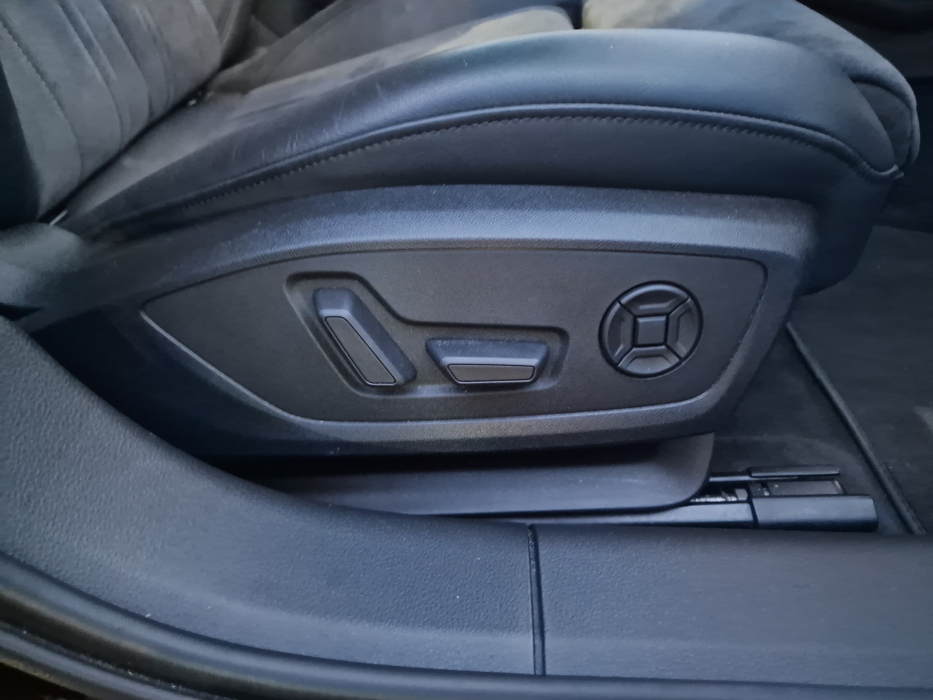 AUDI A6 Avant 50 TDI Sport quattro tiptronic S- Line 8xAlu - 11