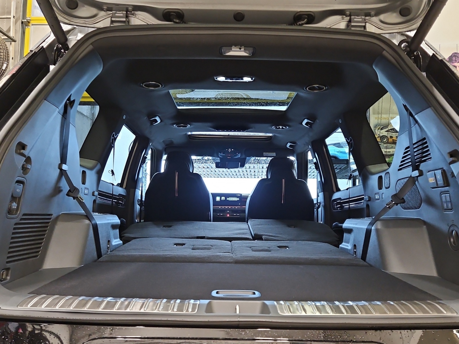 KIA EV9 99.8 kWh GT 4x4 - 10