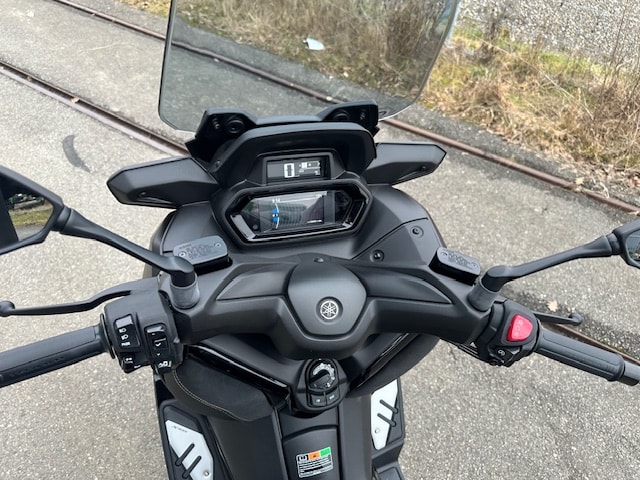 YAMAHA X-Max YP 125 Tech Max - 6