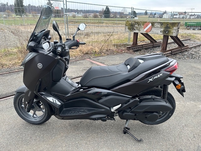 YAMAHA X-Max YP 125 Tech Max - 4