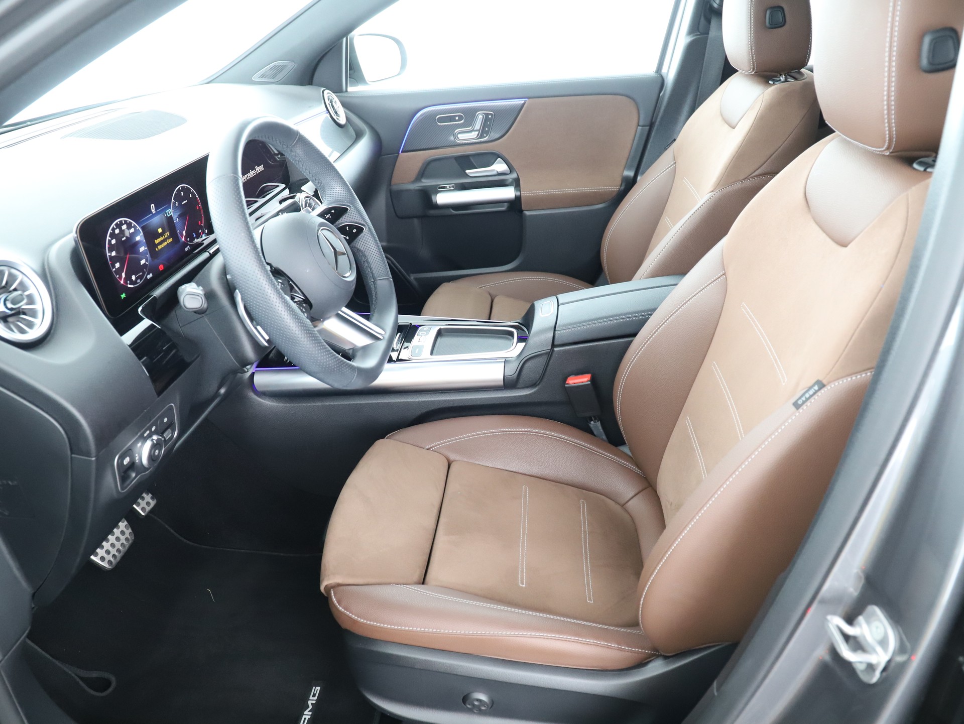 MERCEDES-BENZ GLA 220d 4M Swiss Star - 10