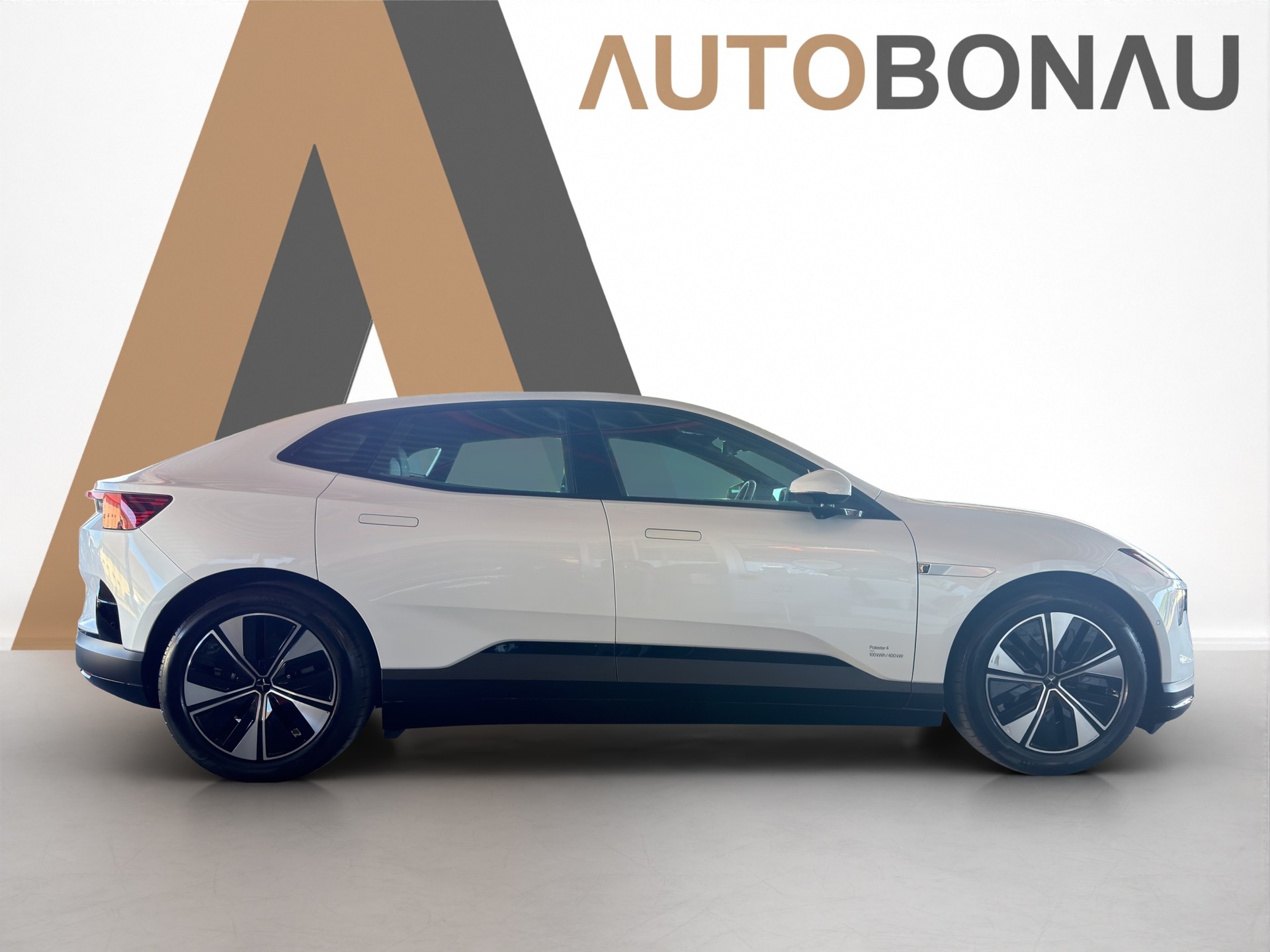 POLESTAR 4 Long Range Dual Motor Plus Pilot - 6