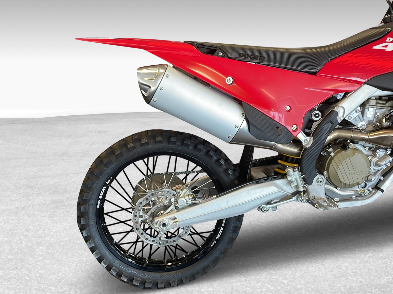 DUCATI Desmo 450 MX - 10