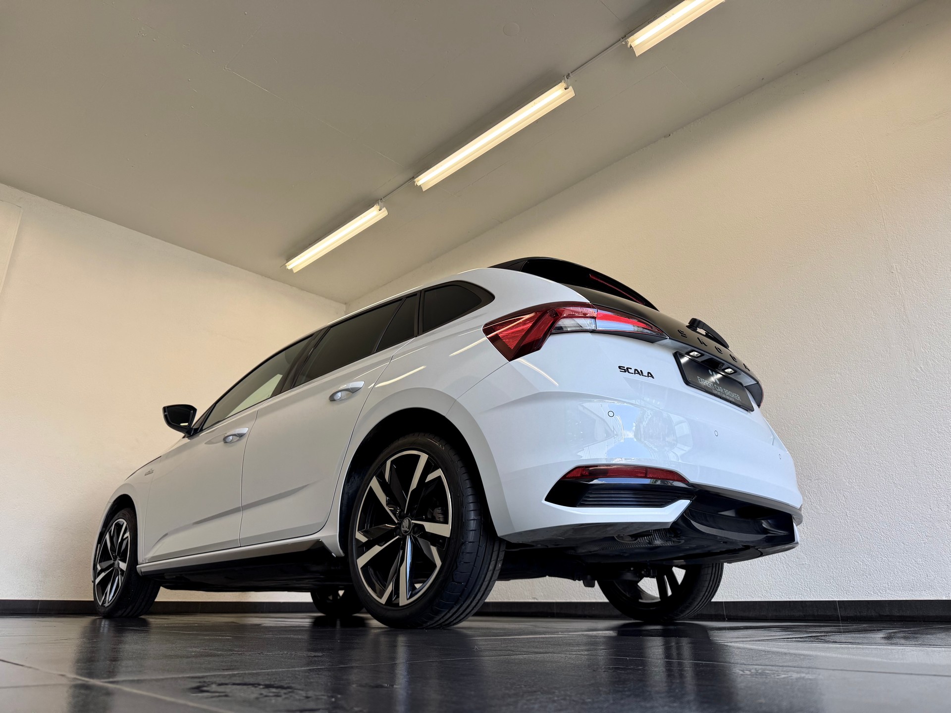 SKODA Scala 1.0 TSI Monte Carlo DSG - 10