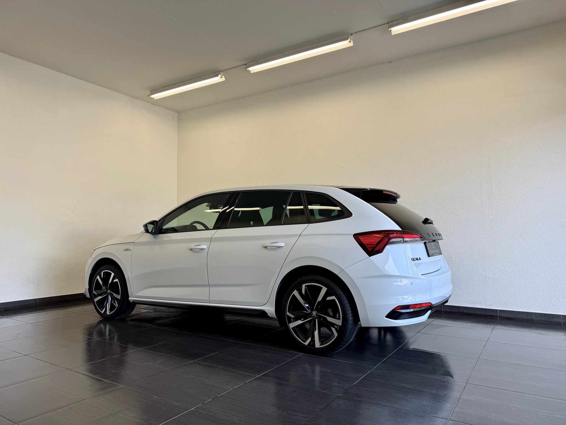 SKODA Scala 1.0 TSI Monte Carlo DSG - 9