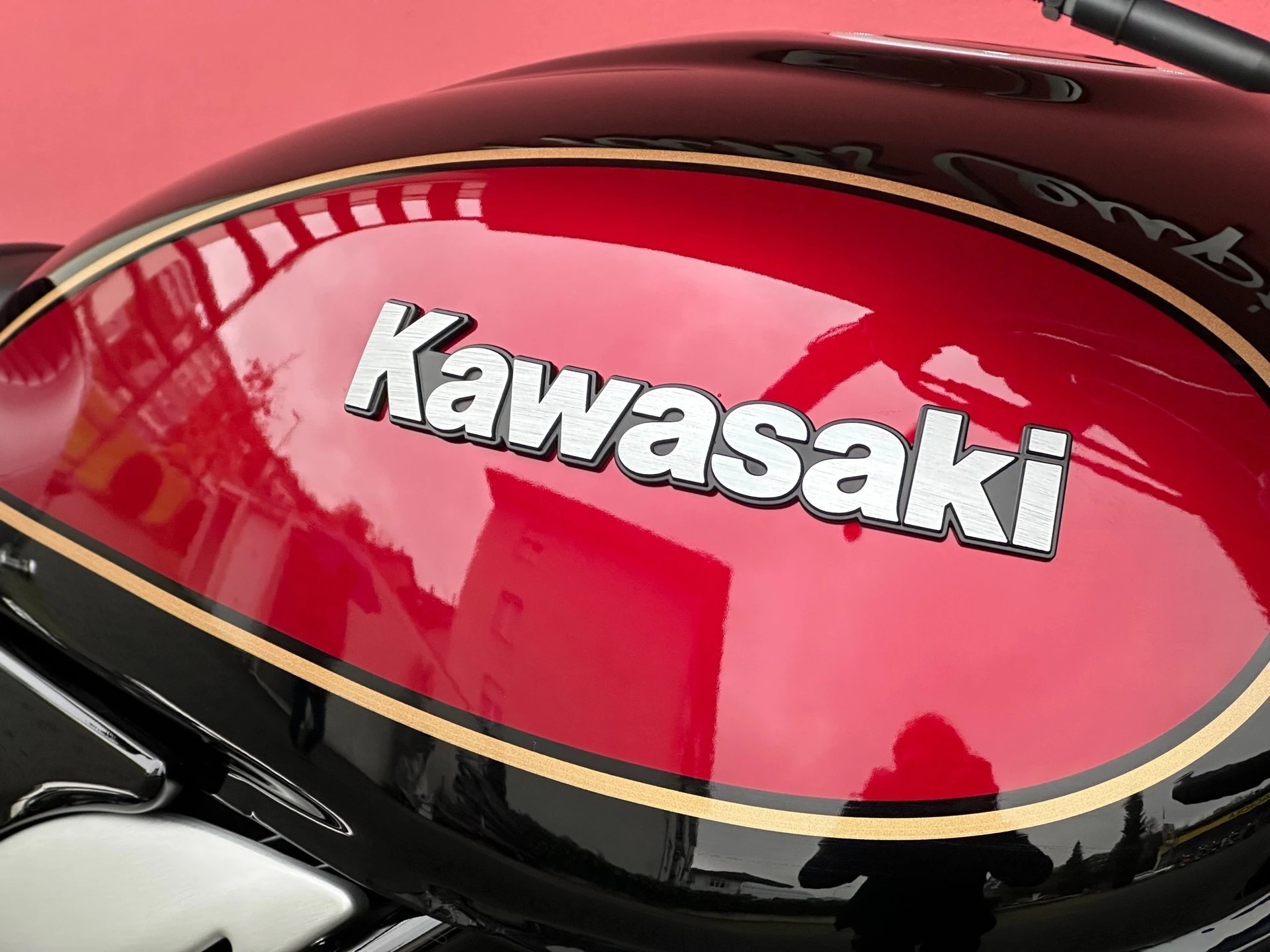 KAWASAKI Z 900 RS - 5