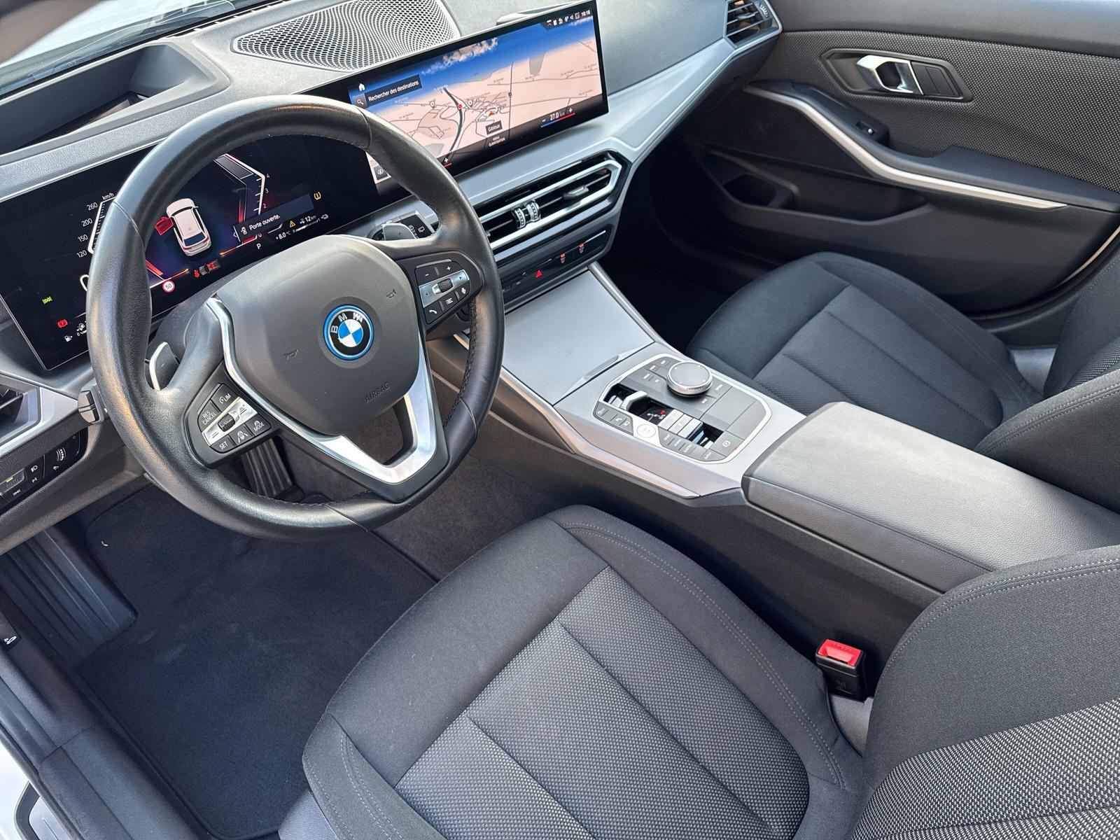 BMW 330e xDrive Touring G21 (CH) AHK - 21