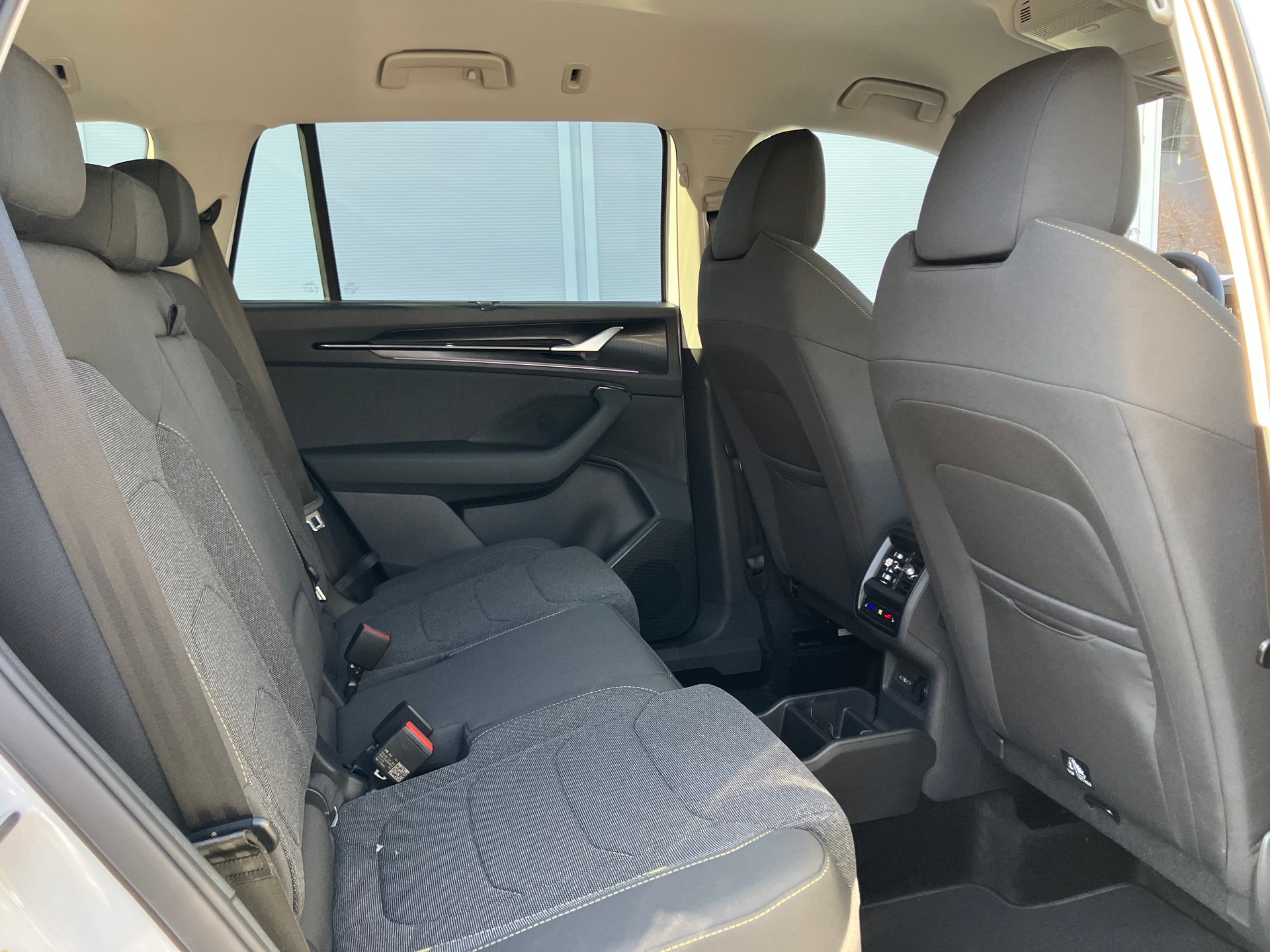 SKODA Kodiaq 2.0 TSI Dynamic 4x4 DSG - 8