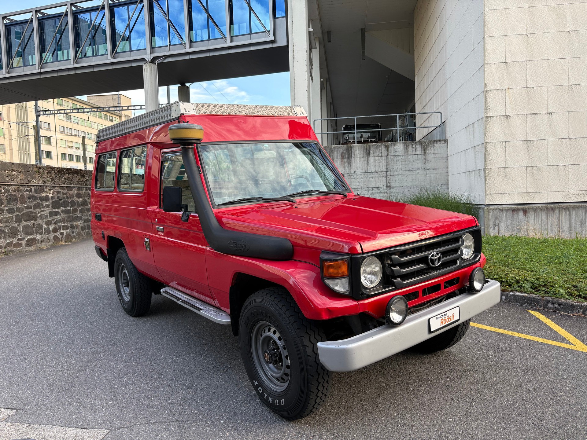TOYOTA Land Cruiser 400 Hdt Long 4.2D - 5