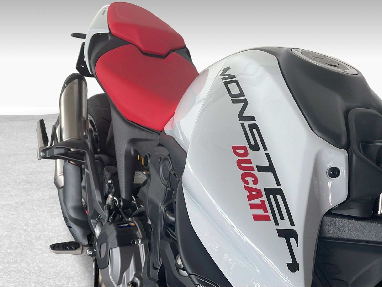 DUCATI MONSTER 937 + ABS - 7