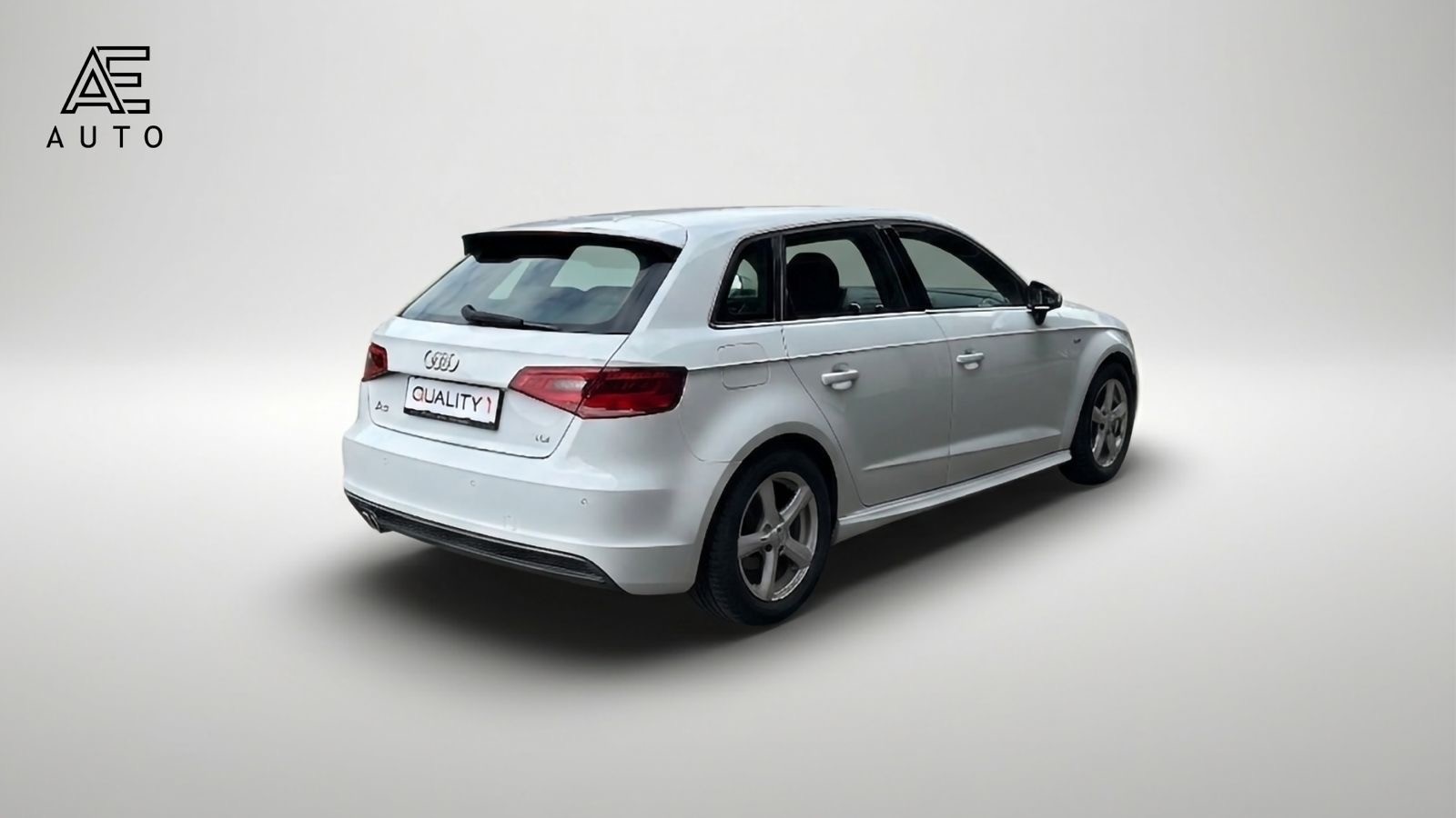 AUDI A3 Sportback 2.0 TDI Ambiente S-tronic - 4