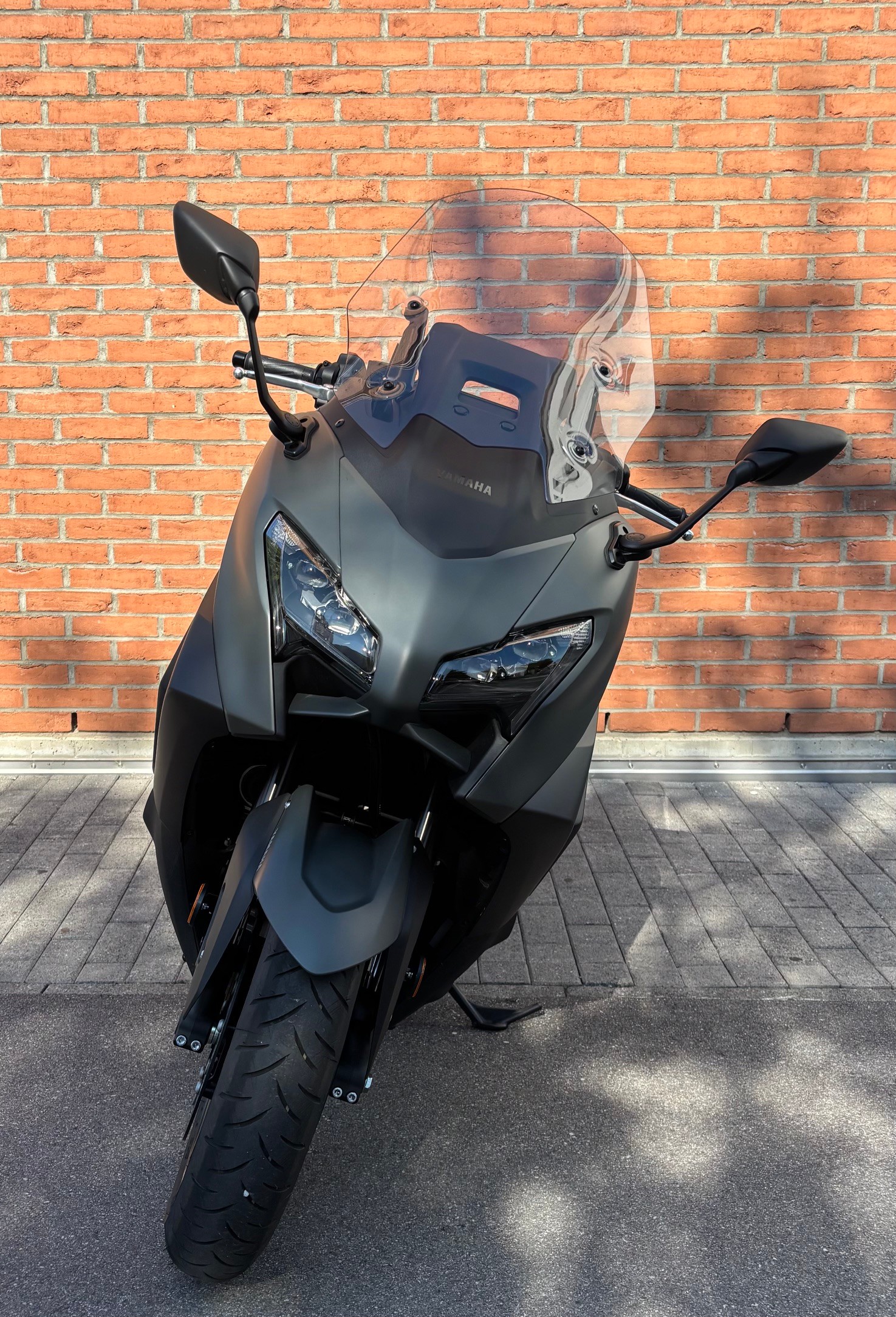 YAMAHA T-Max 560 - 3