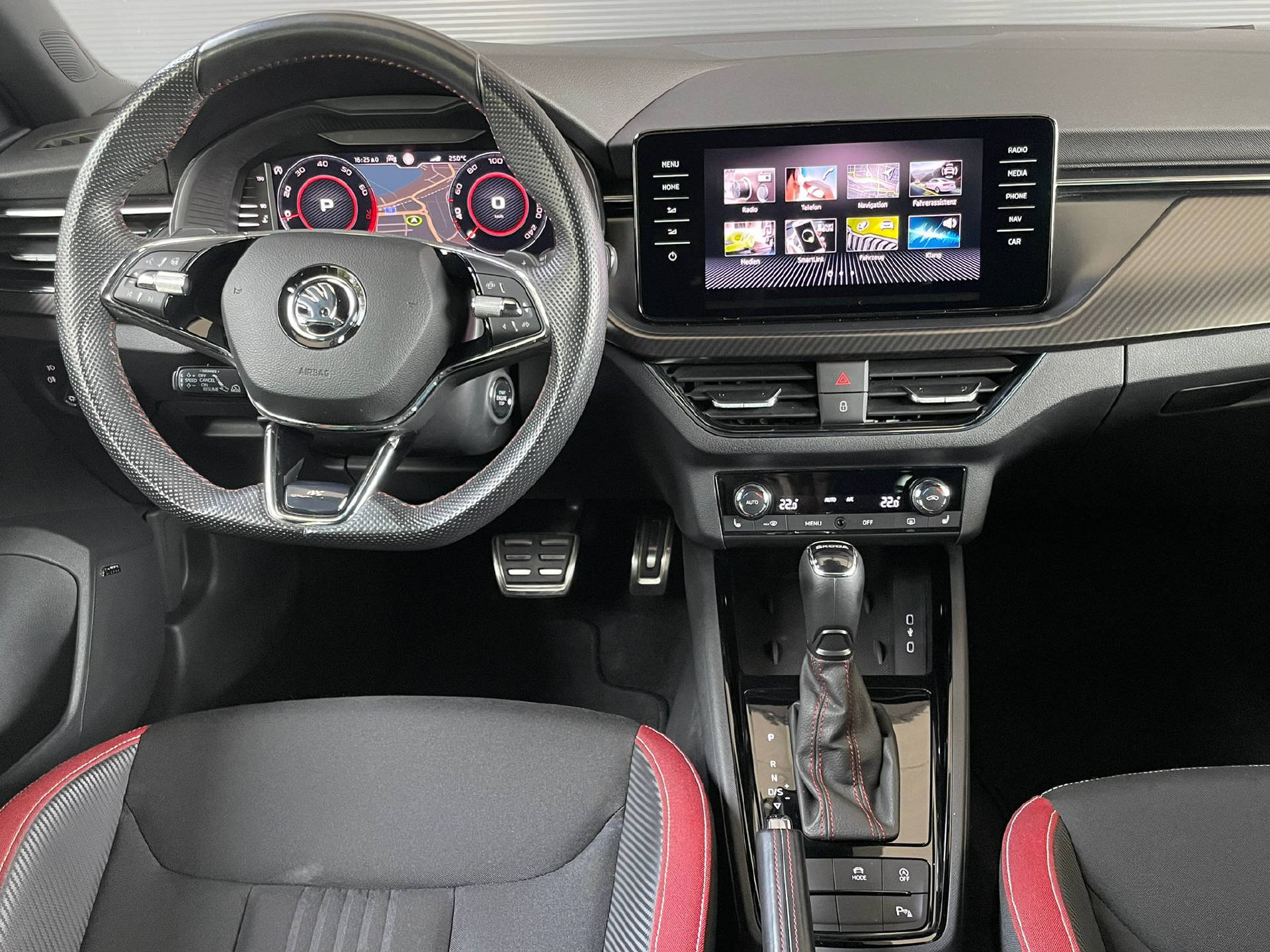 SKODA Scala 1.5 TSI Monte Carlo DSG-6