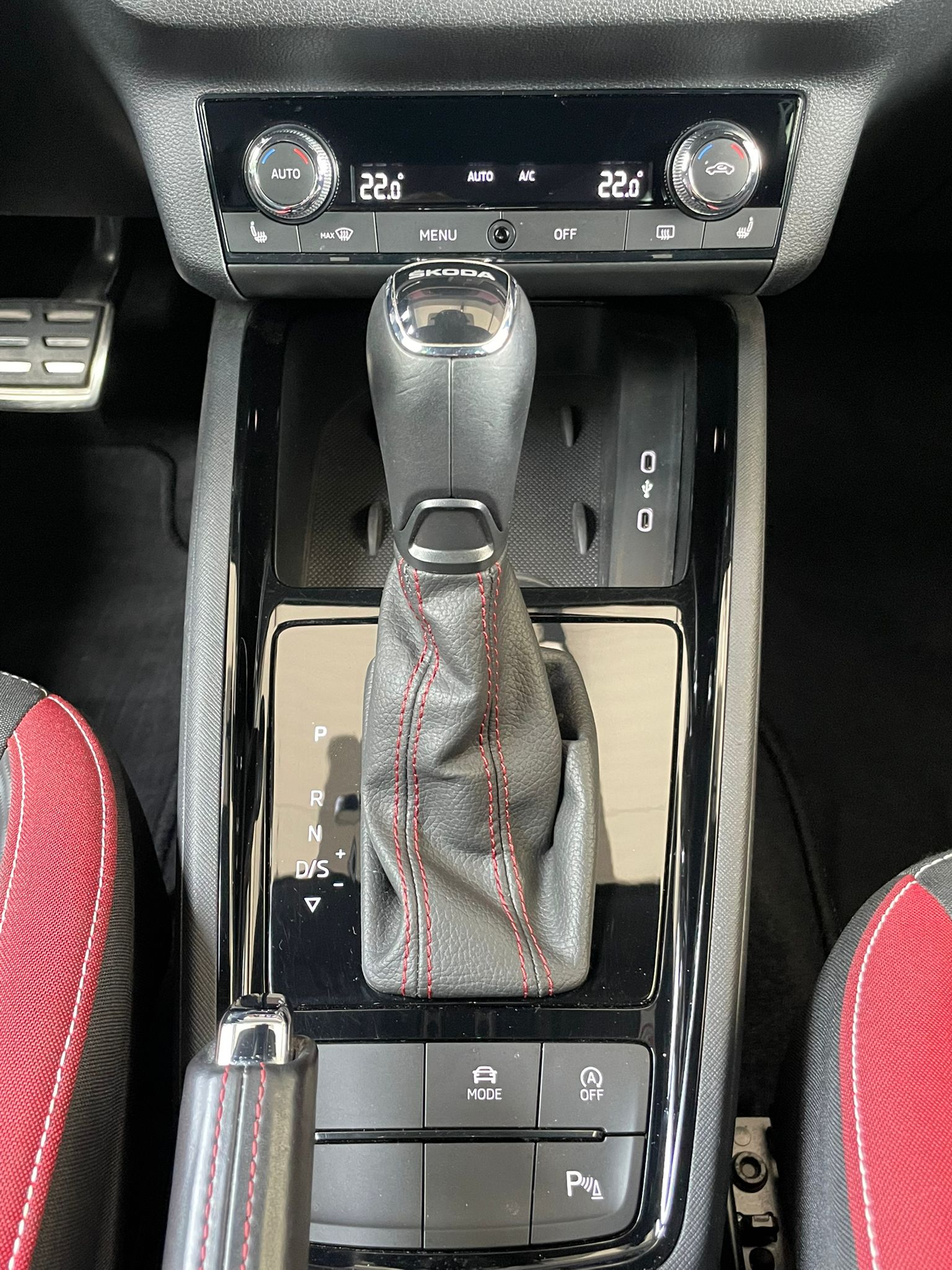 SKODA Scala 1.5 TSI Monte Carlo DSG-15