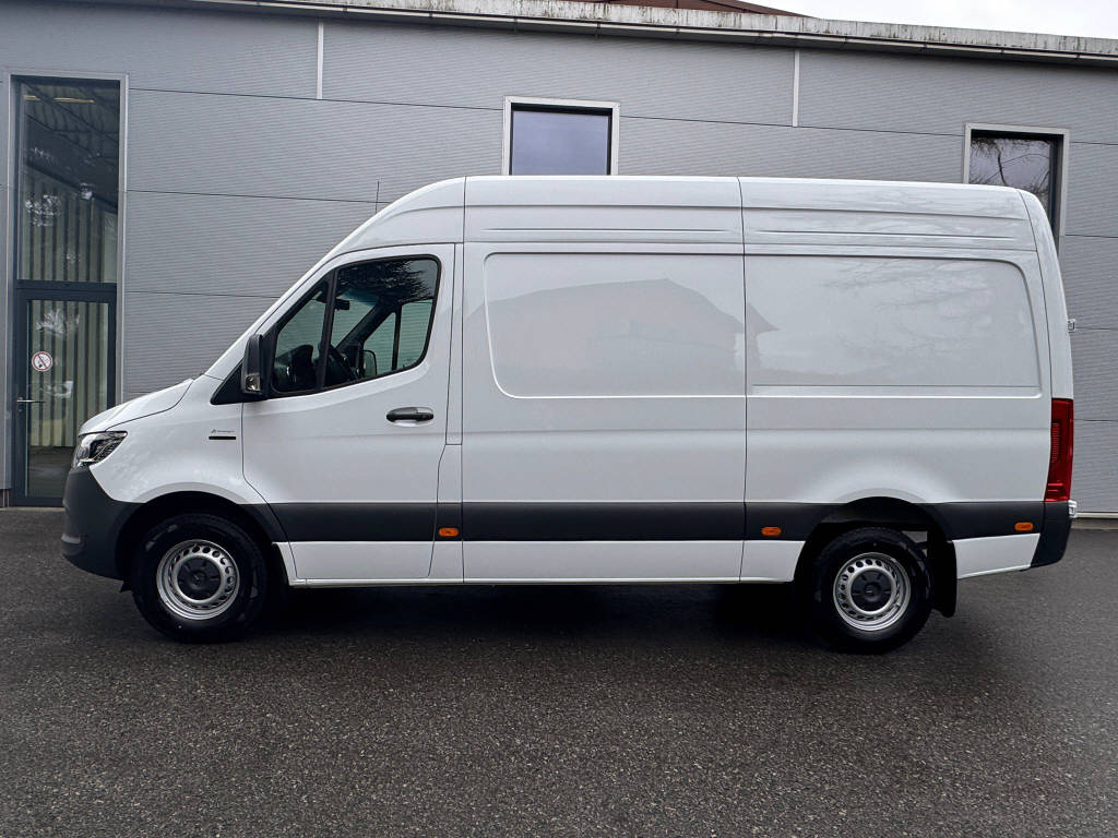 MERCEDES-BENZ eSprinter 320 Kasten Pro 3665 S - 2