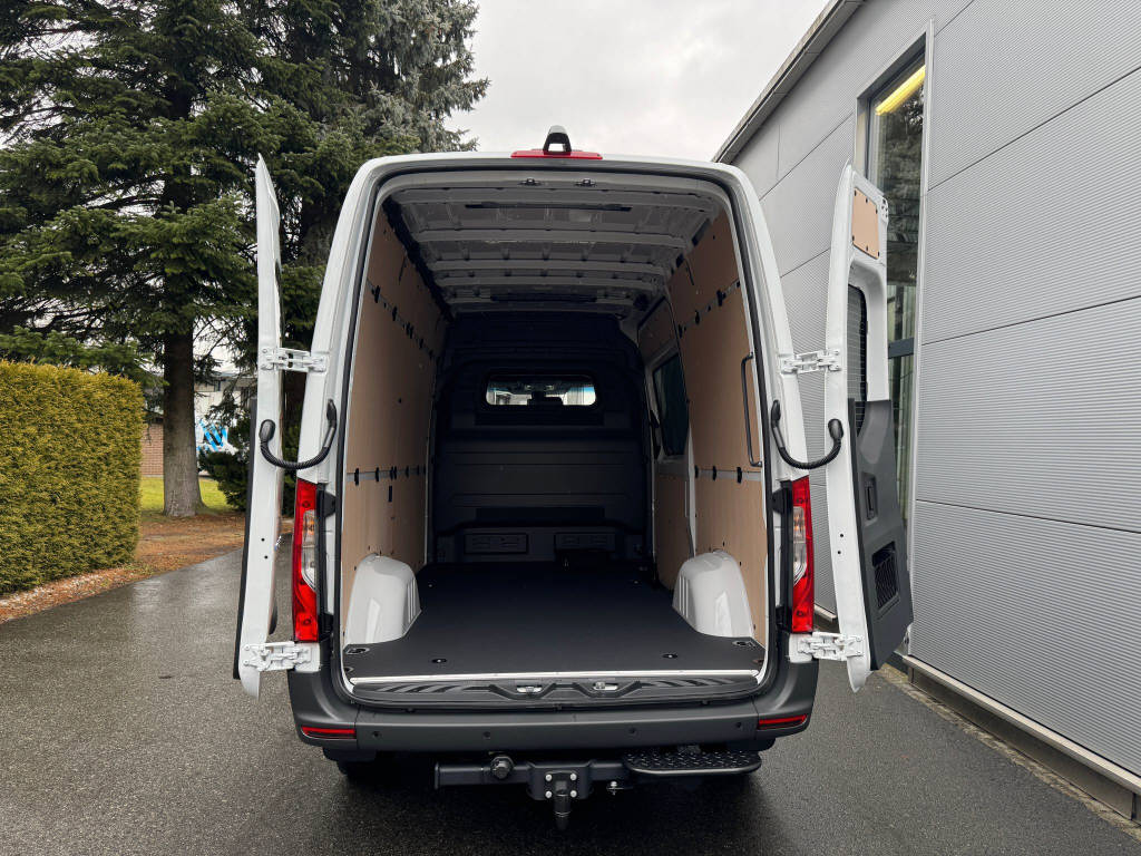 MERCEDES-BENZ eSprinter 320 Kasten Pro 3665 S - 4