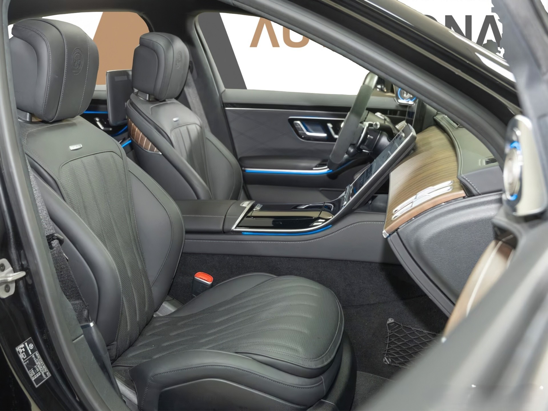 MERCEDES-BENZ S 63 V8 AMG E Performance 4matic+ lang - 9