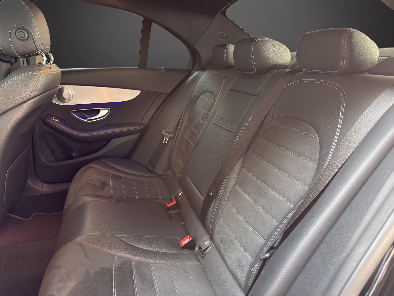 MERCEDES-BENZ C 220 d Swiss Star AMG Line 4Matic 9G-Tronic - 15