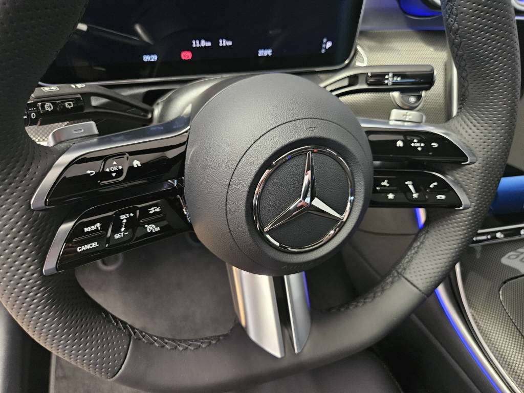 MERCEDES-BENZ C 220 d 4Matic AMG Line Kombi Swiss Star - 9