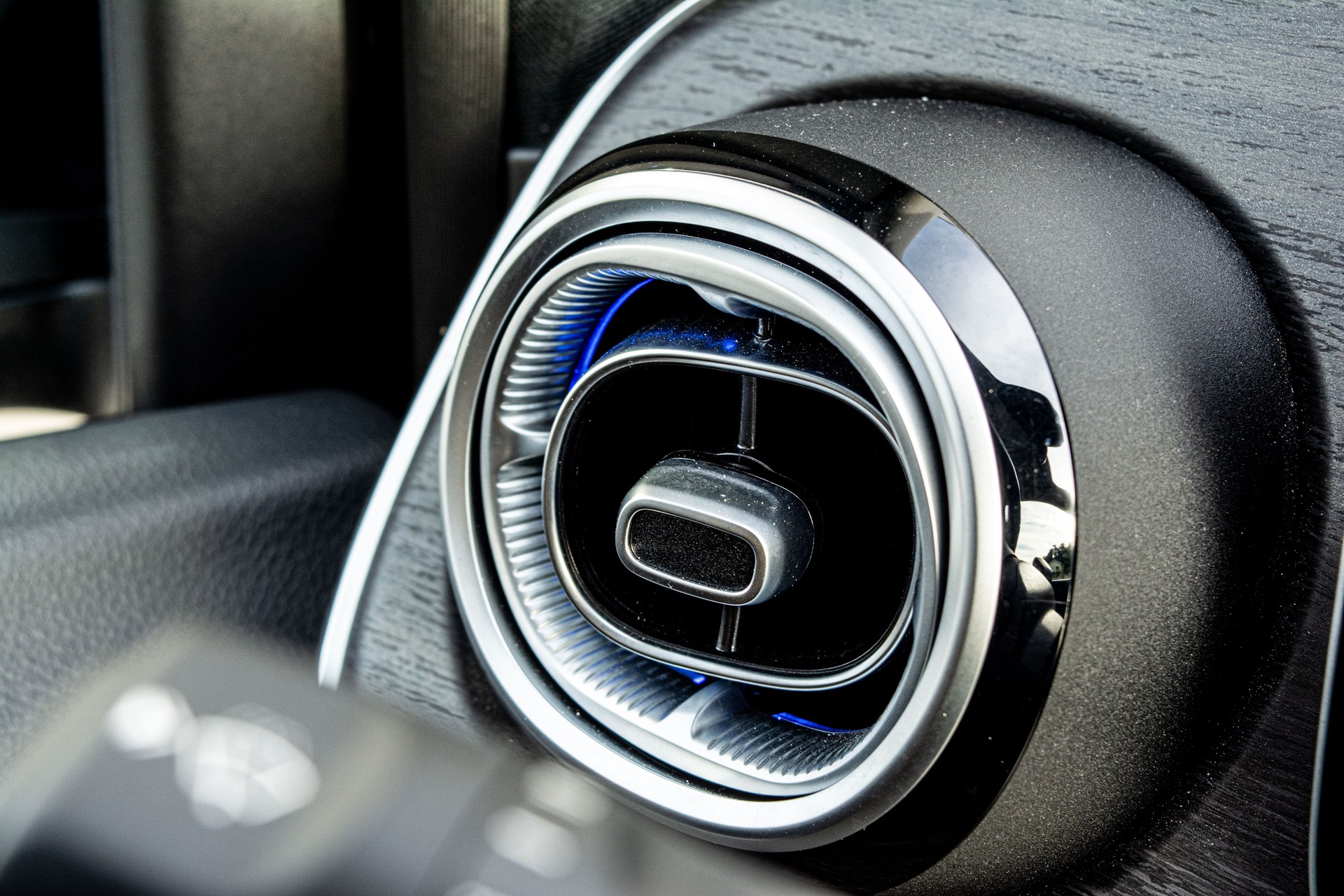 MERCEDES-BENZ V 300 d lang Avantgarde 4Matic 9G-Tronic - 23