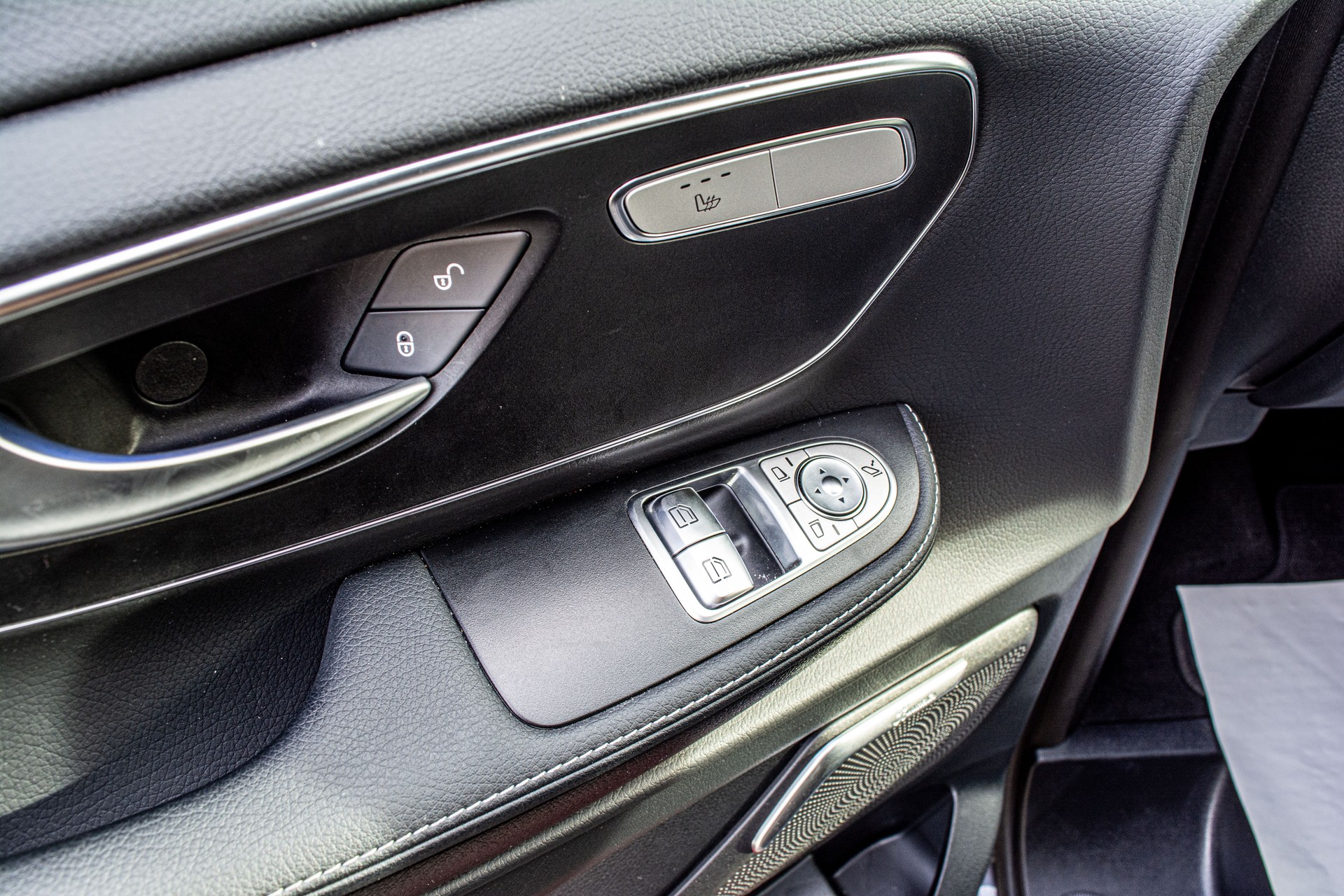 MERCEDES-BENZ V 300 d lang Avantgarde 4Matic 9G-Tronic - 24