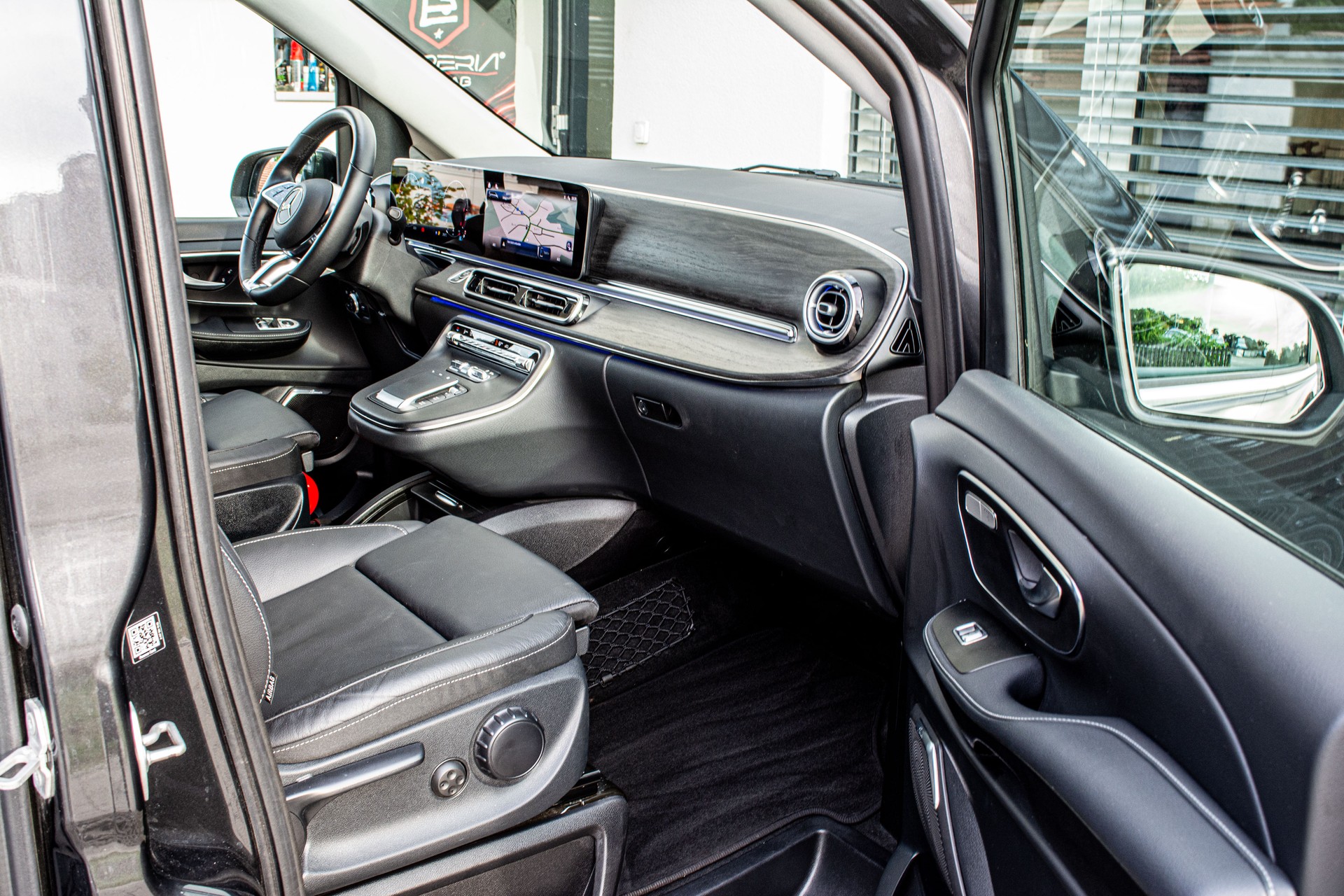 MERCEDES-BENZ V 300 d lang Avantgarde 4Matic 9G-Tronic - 18