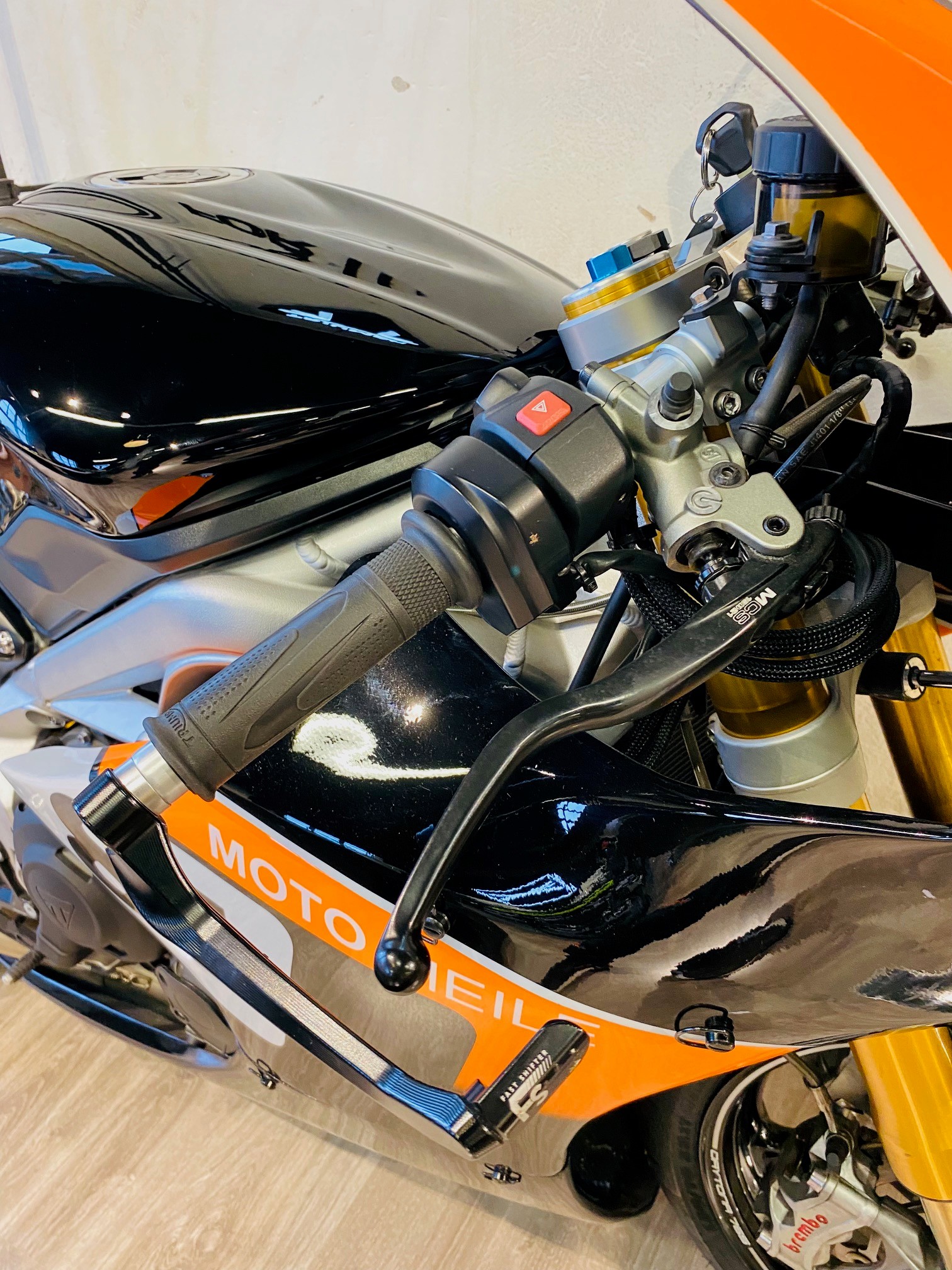 TRIUMPH 765 Moto 2 - 8