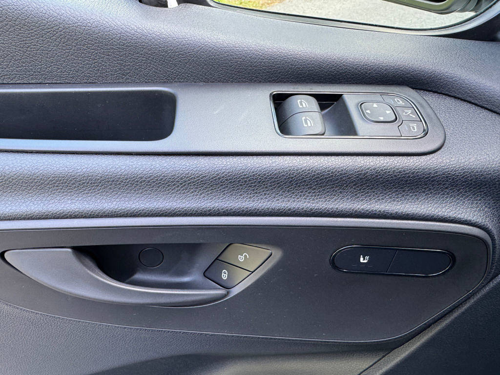 MERCEDES-BENZ eSprinter 320 Kasten Pro 3665 S - 15