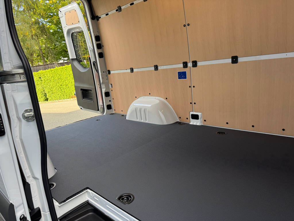 MERCEDES-BENZ eSprinter 320 Kasten Pro 3665 S - 7