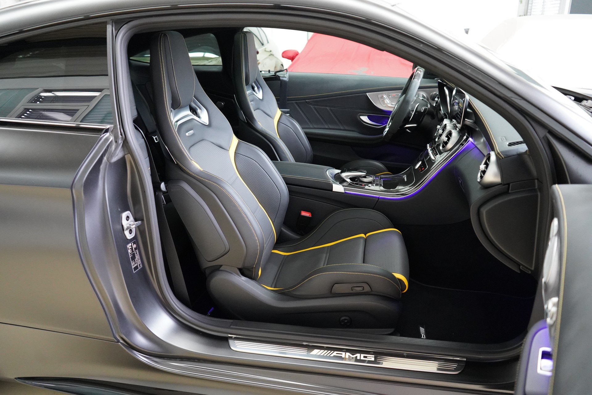 MERCEDES-BENZ C 63 S AMG 9G-tronic / Keramik Bremsen ** - 32