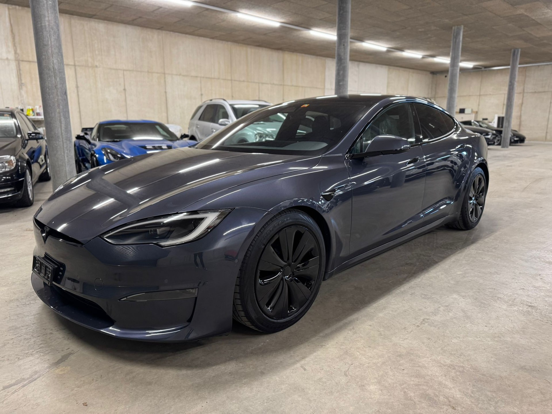 TESLA Model S