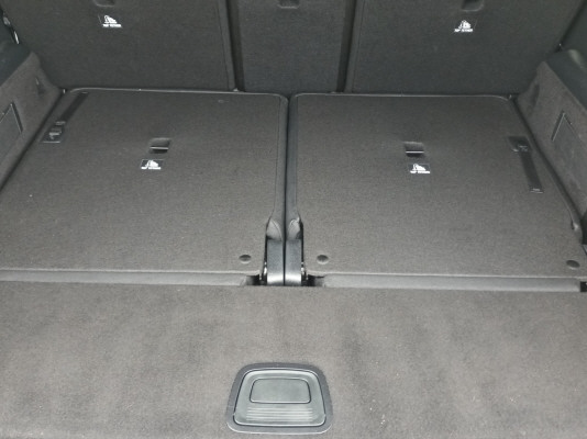 MERCEDES-BENZ GLB 220 d AMG Line 4 MAT. - 11