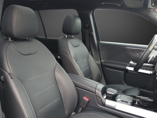 MERCEDES-BENZ GLB 220 d AMG Line 4 MAT. - 8