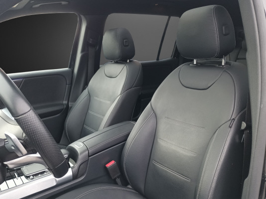 MERCEDES-BENZ GLB 220 d AMG Line 4 MAT. - 7