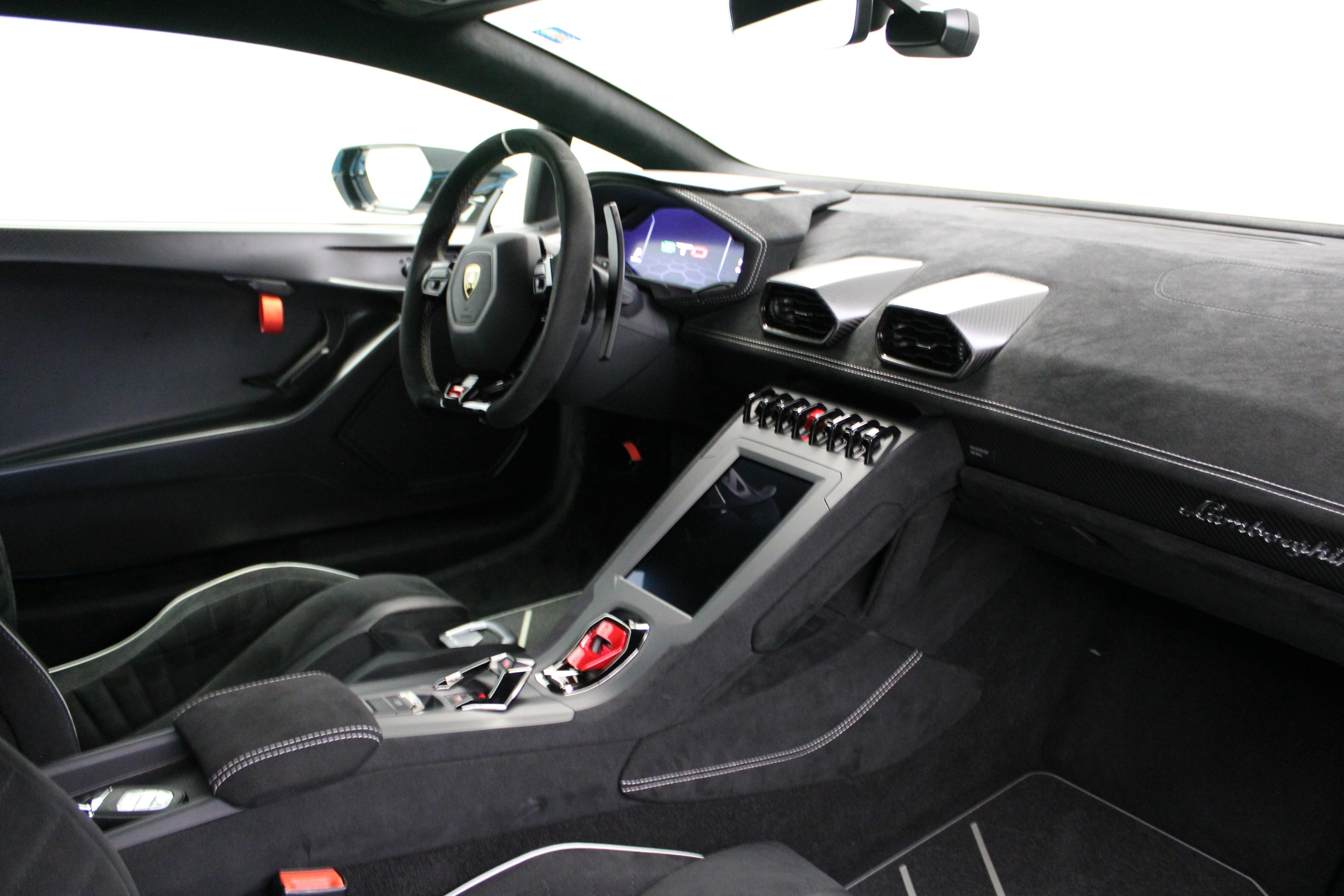 Huracan STO Coupé DCT RWD thumbnail n°5