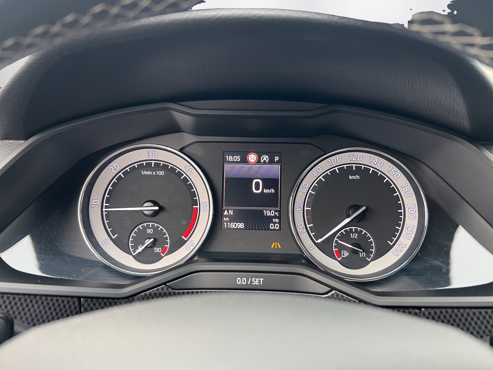 SKODA Superb Combi 2.0 TDi Sport Line 4x4 DSG - 8