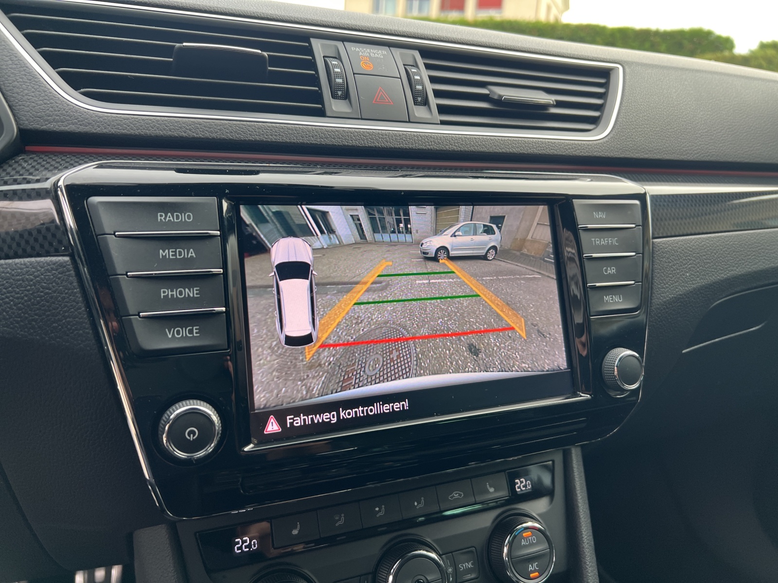 SKODA Superb Combi 2.0 TDi Sport Line 4x4 DSG - 15