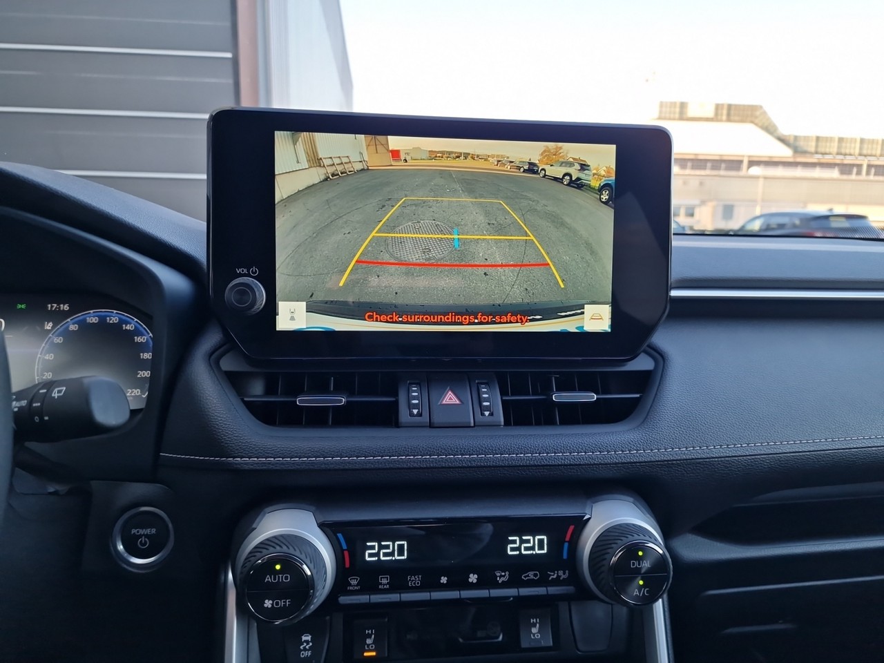 toyota Gallery 16