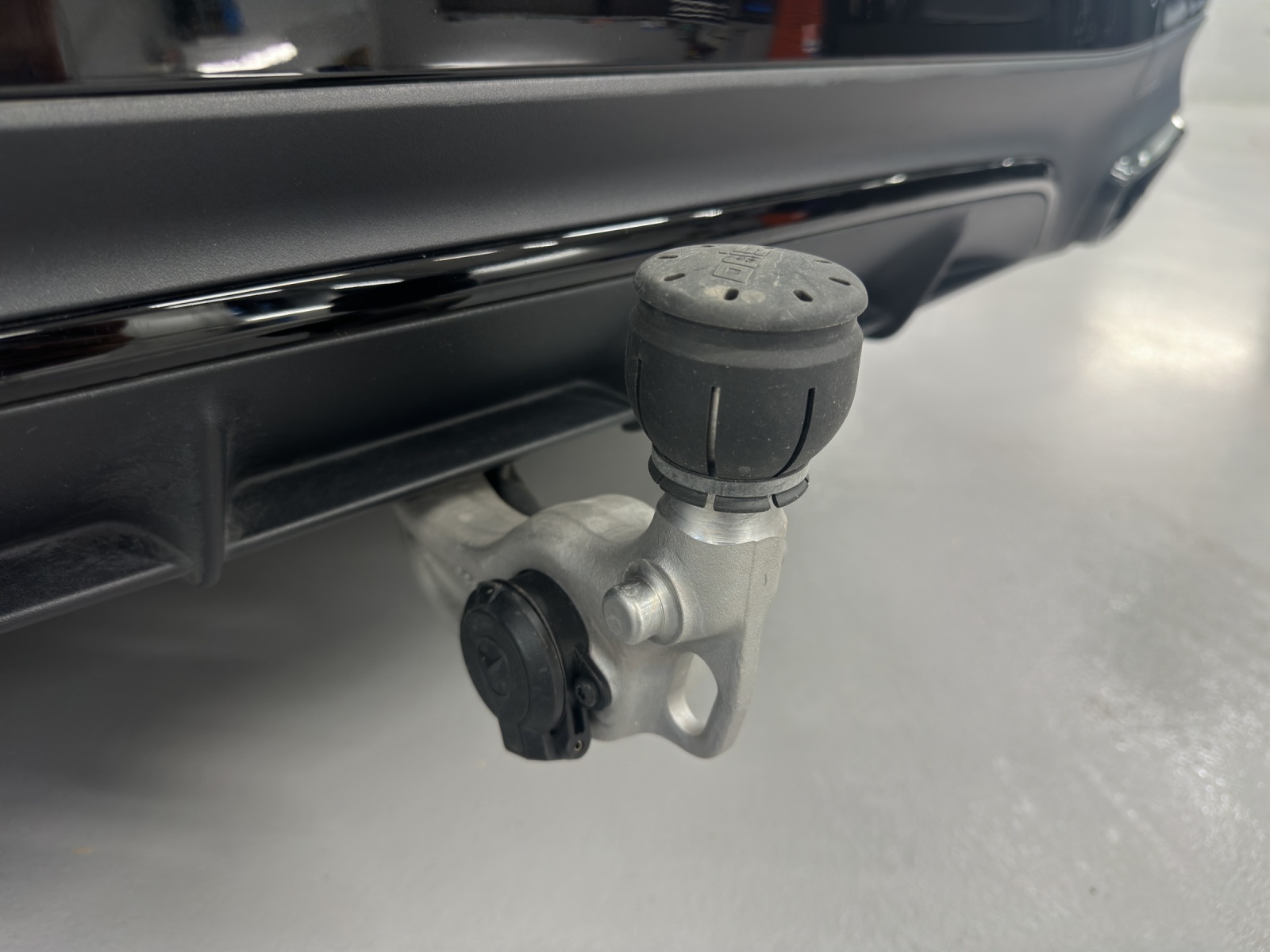 MERCEDES-BENZ E 450 T 9G-Tronic 4Matic - 19